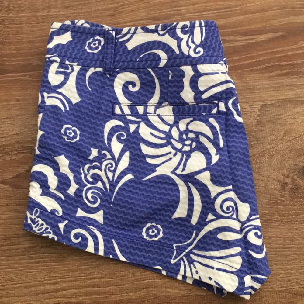 Lilly Walsh shorts
